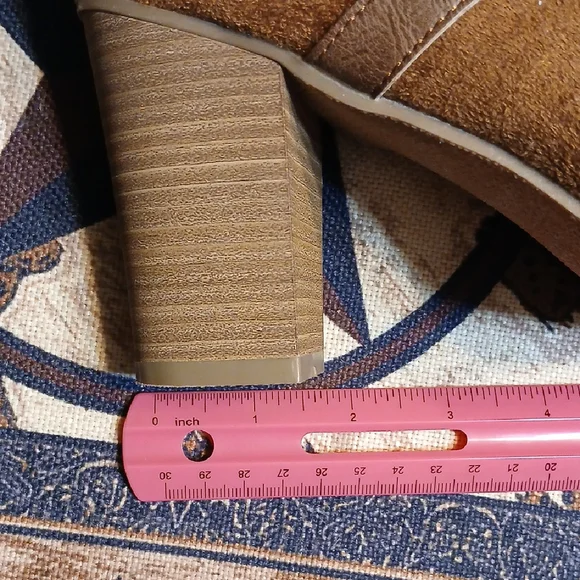 New Directions Brown Suede Women's Ankle Boots With Leather Strap Size 10 - Picture 6 of 10